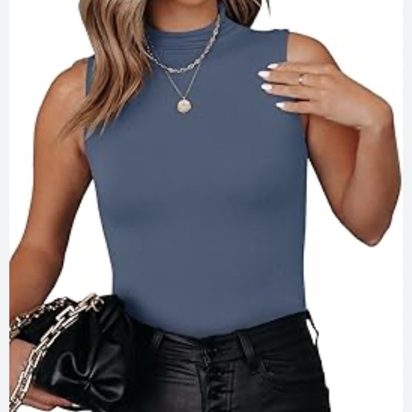 House of Harlow 1960 Tops - NWT House Of Harlow 1960 teal  Mock Neck Bodysuit